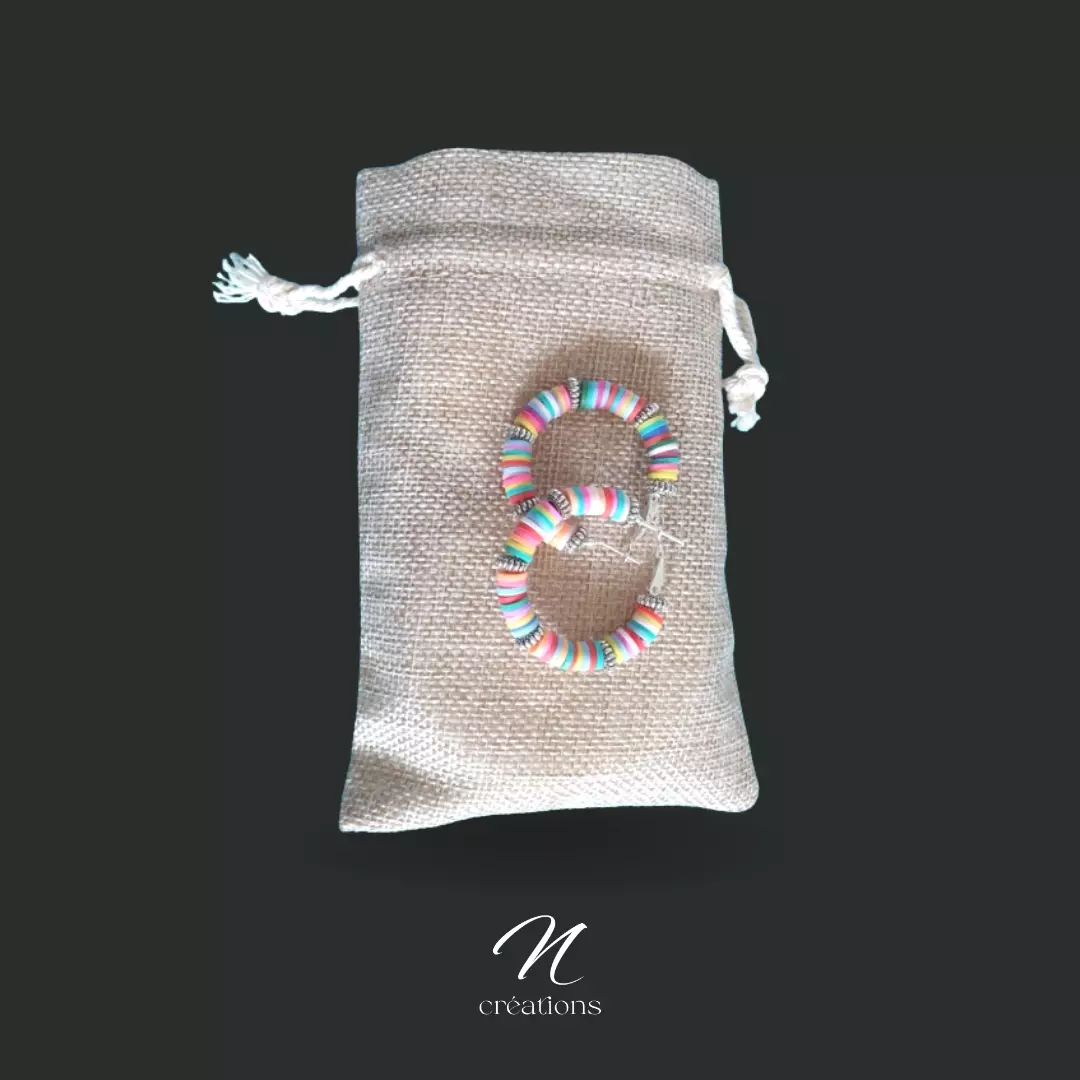 Créoles argentées heishis multicolores