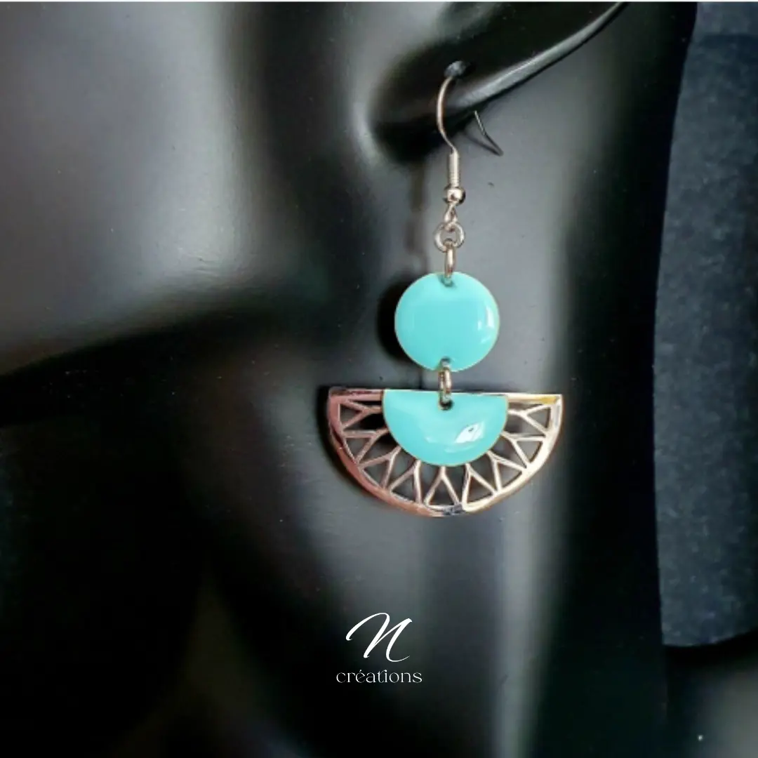 Boucles éventails émail turquoise